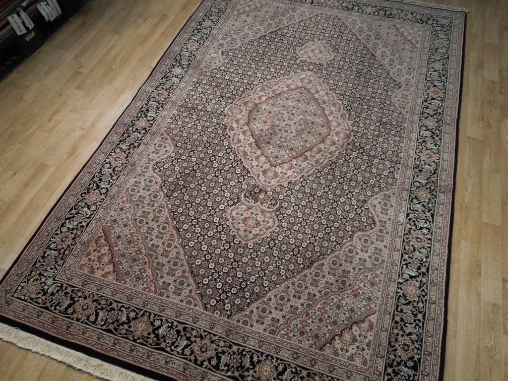 Dazzling 6x9 Authentic Handmade Wool & Silk Fine Quality Rug - China - bestrugplace