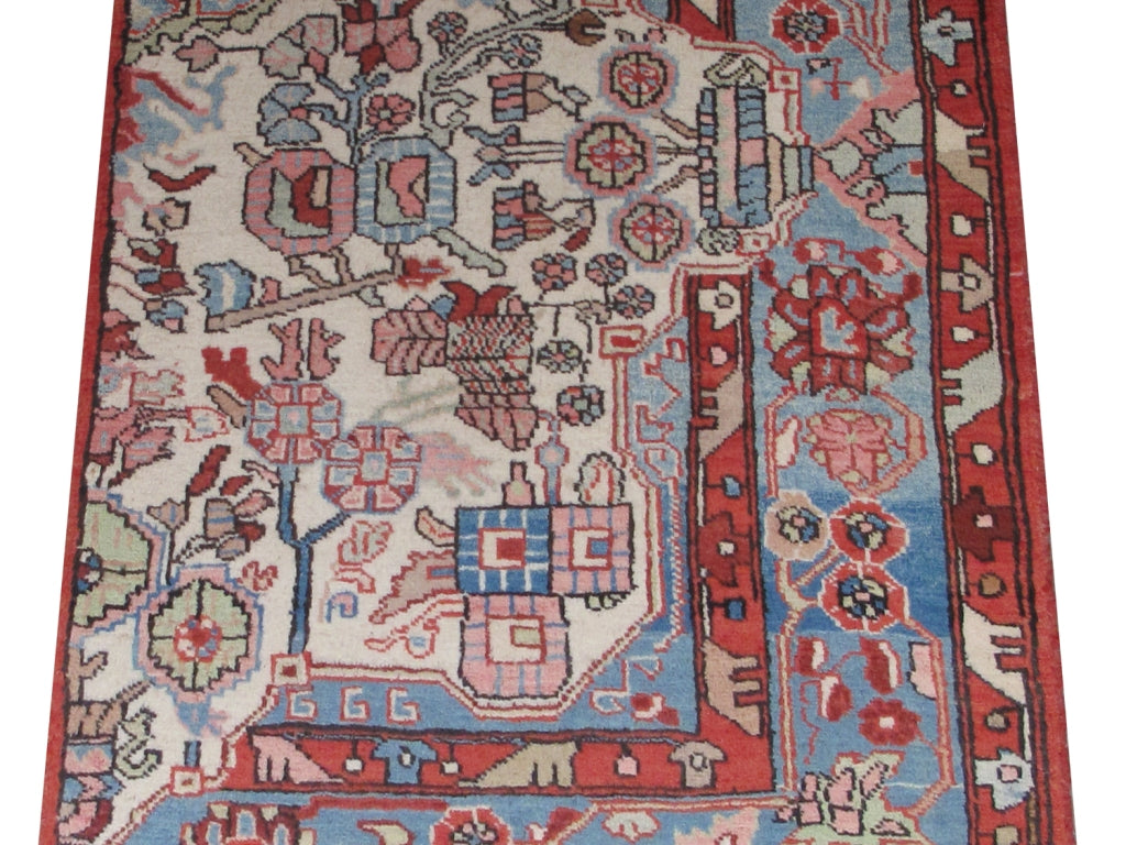 Traditional-Persian-Designs-Hamadan-Rug.jpg