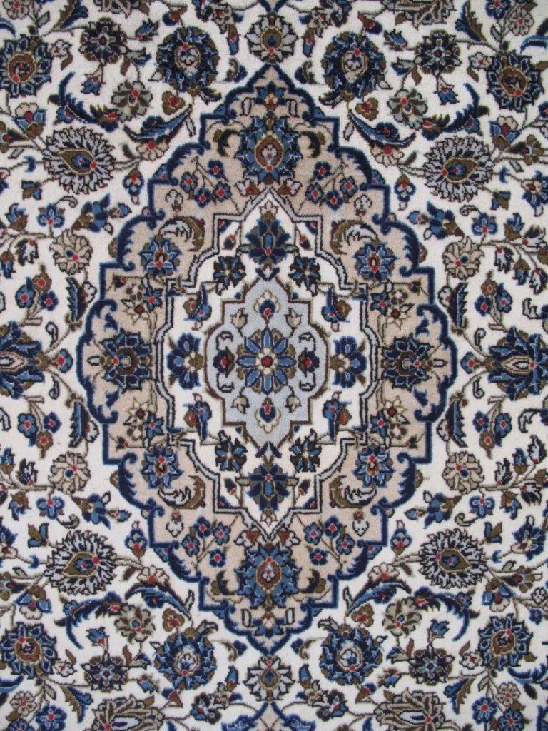 Luxurious-Persian-Ardakan-Rug.jpg 