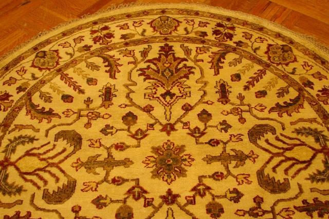 Luxurious-Authentic-Round-Agra-Rug.jpg