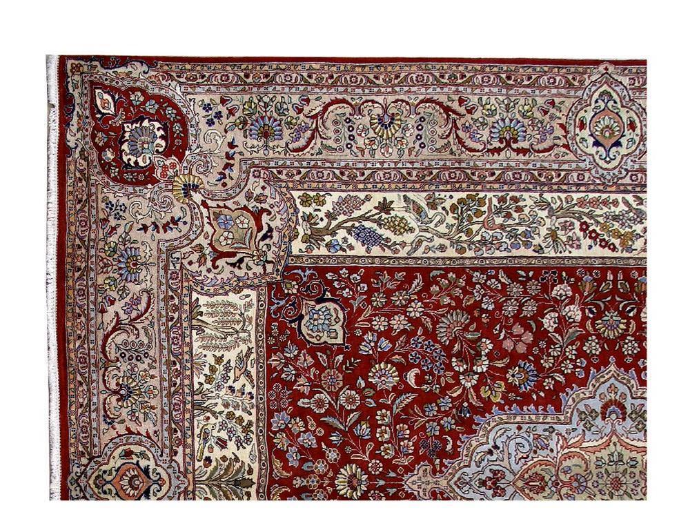 Red-Persian-Tabriz-Rug.jpg 