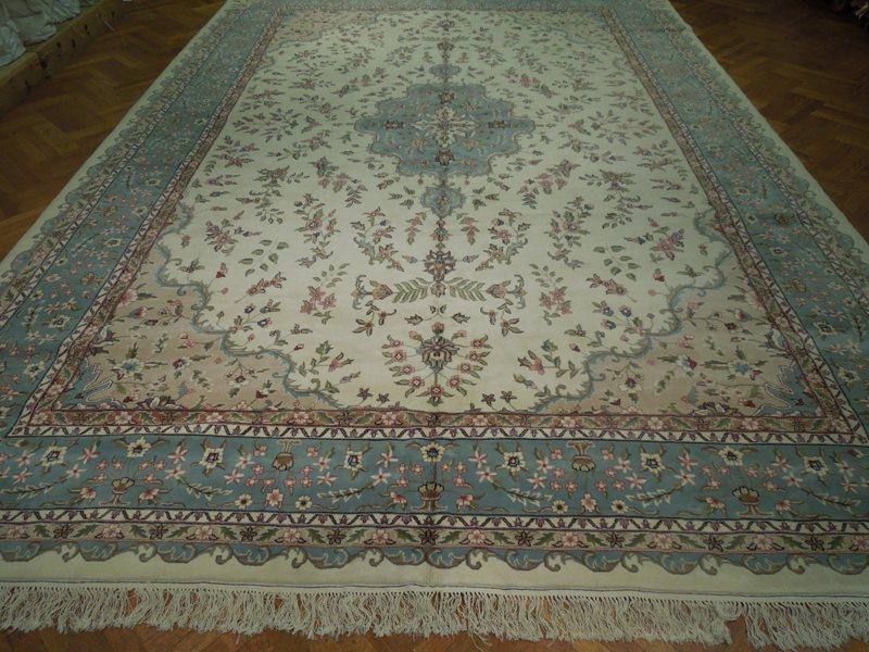 High-Quality-Thick-Wool-Rug.jpg