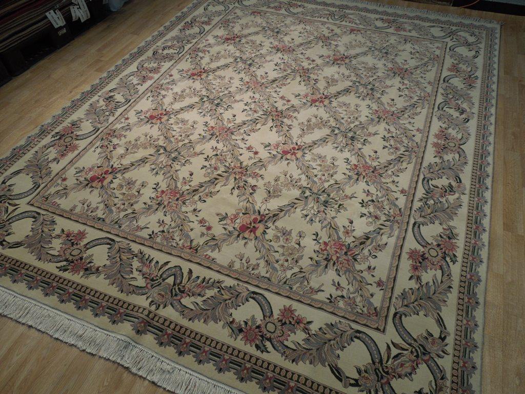 Luxurious-Authentic-Traditional-Rug.jpg