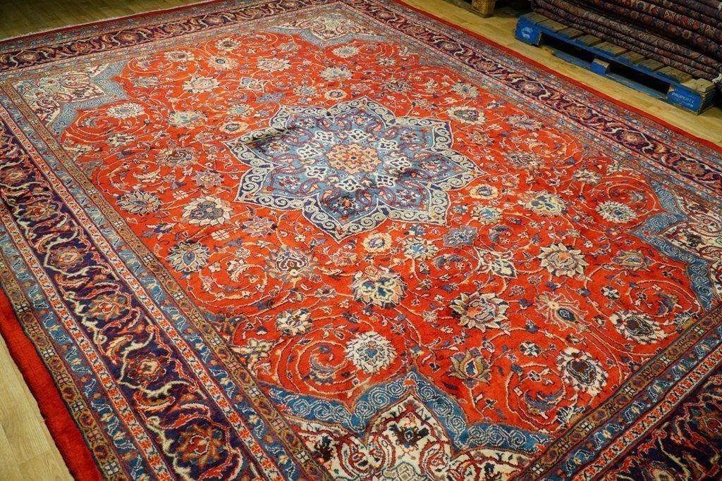 Persian-Sarouk-Rug.jpg