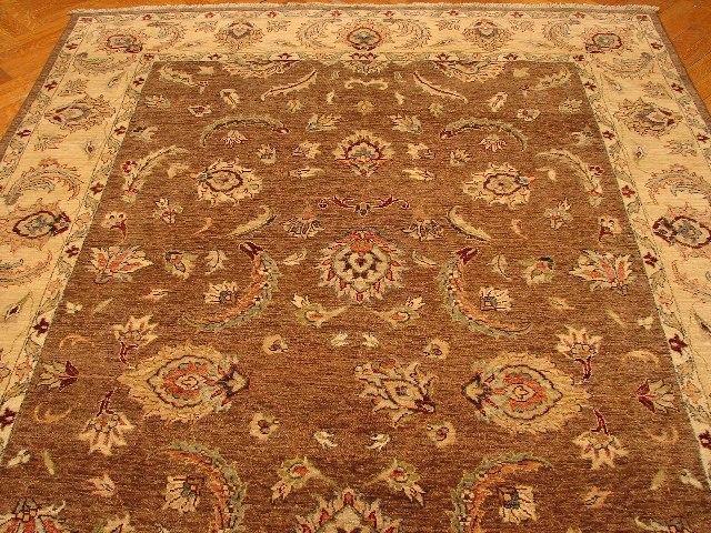 Luxurious-Indo-Peshawar-Rug.jpg 