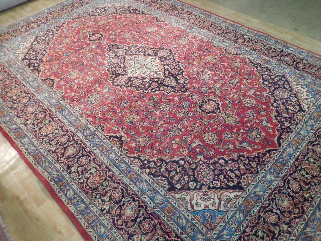 Luxurious-Authentic-Persian-Kashan-Rug.jpg