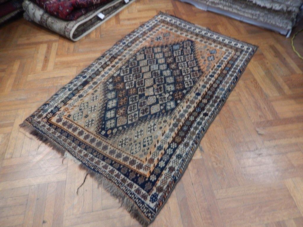 Luxurious-Tribal-Persian-Shiraz-Rug.jpg
