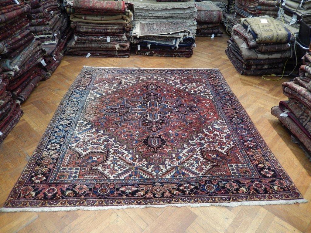 Luxurious-Authentic-Persian-Heriz-Rug.jpg