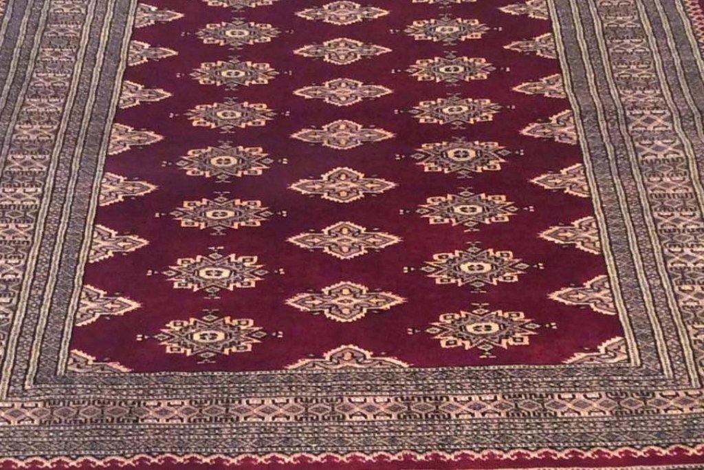 Luxurious 4x6 Authentic Hand Knotted Wool & Silk Jaldar Bokhara Rug - Pakistan - bestrugplace