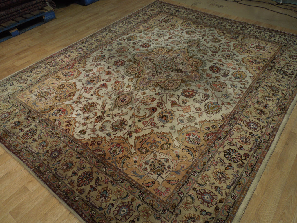 7.6 x 9.5 Fine Persian Tabriz Rug 400 KPSI 79940