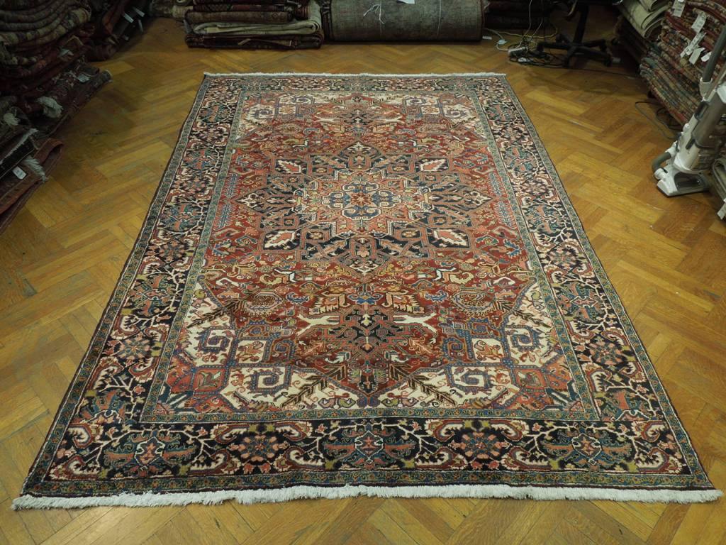 8x11 Authentic Hand Knotted Semi-Antique Persian Heriz Rug - Iran - bestrugplace