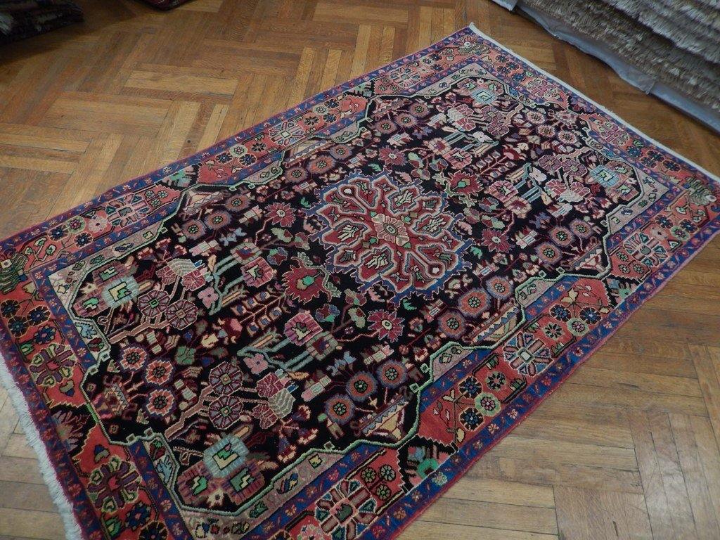 5x8 Authentic Handmade Persian Nahavand Rug - Iran - bestrugplace