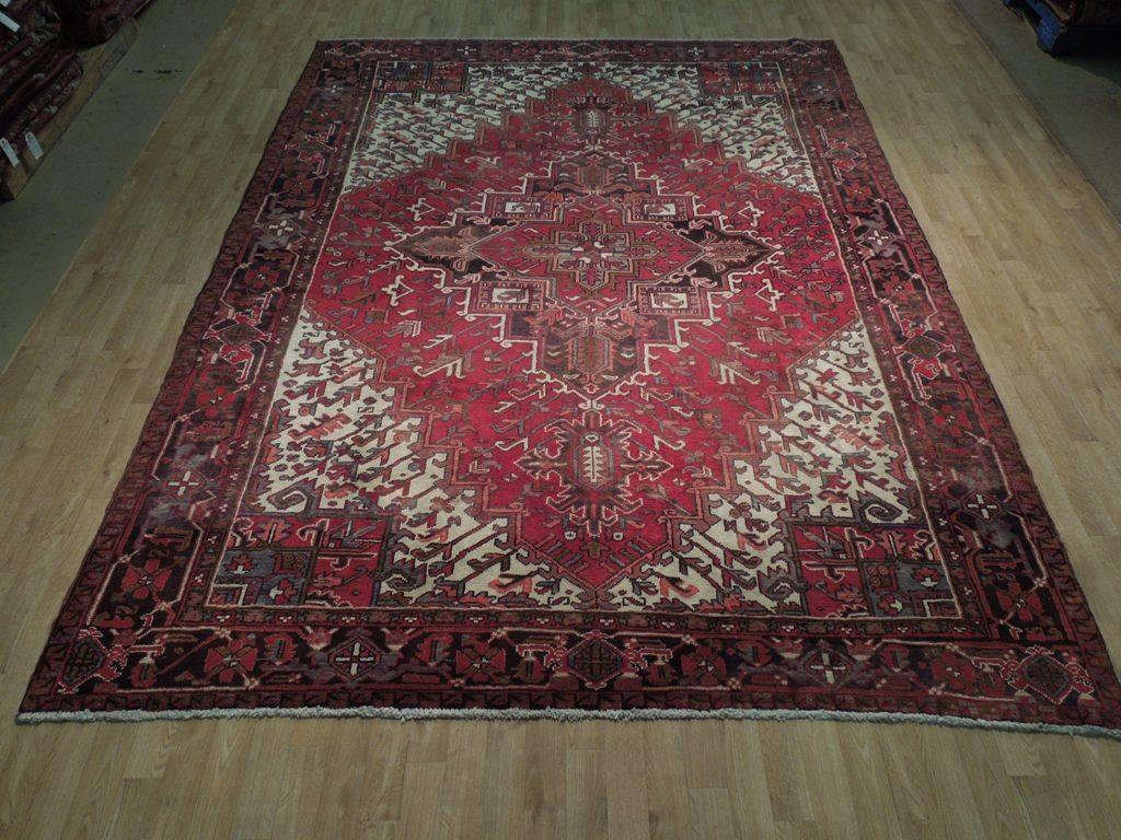 Luxurious-Authentic-Persian-Heriz-Rug.jpg