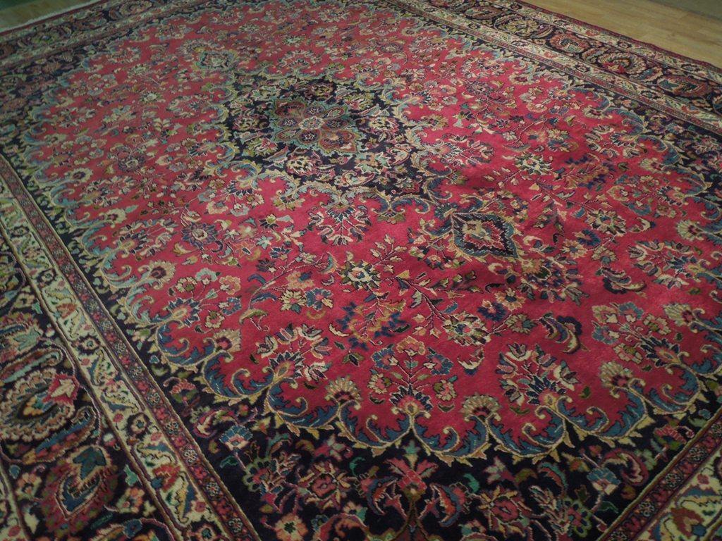 Semi-Antique-Persian-Kashan-Rug.jpg