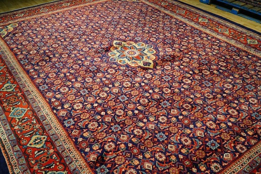 Herati-Persian-Tabriz-Rug.jpg