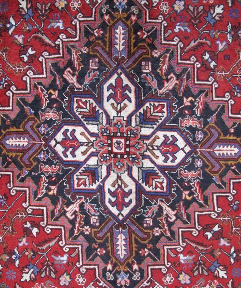 Authentic-Persian-Heriz-Rug.jpg