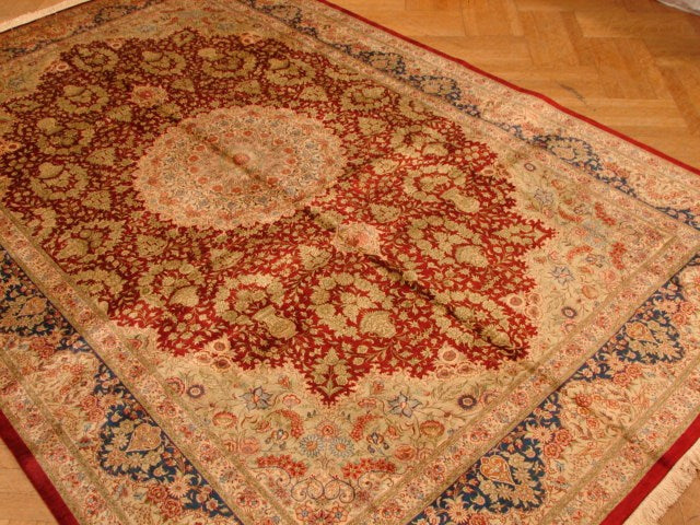 6' x 10' Red & Ivory Signed Persian Qum Rug 4122