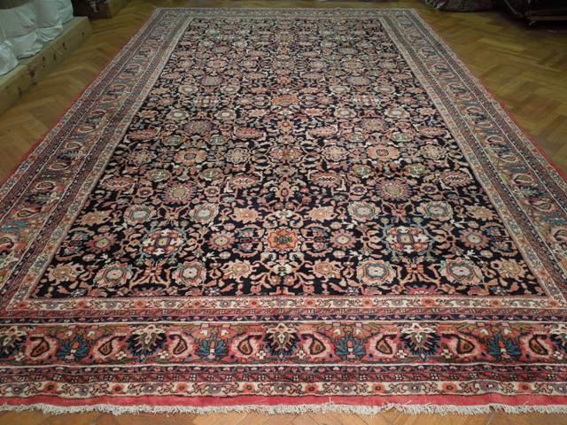 Luxurious-Authentic-Persian-Mahal-Rug.jpg