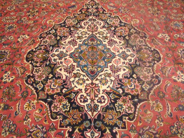 Luxurious-Persian-Kashan-Rug.jpg