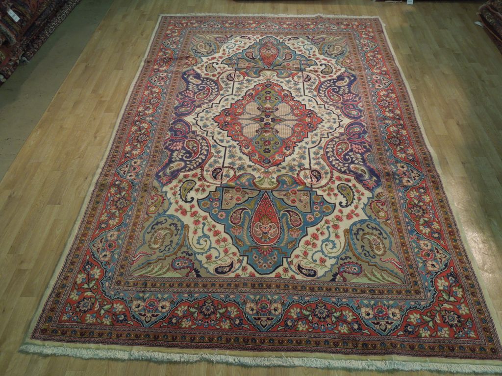 7.10 x 10.2 Ivory Fine Persian Sarouk Rug 72418