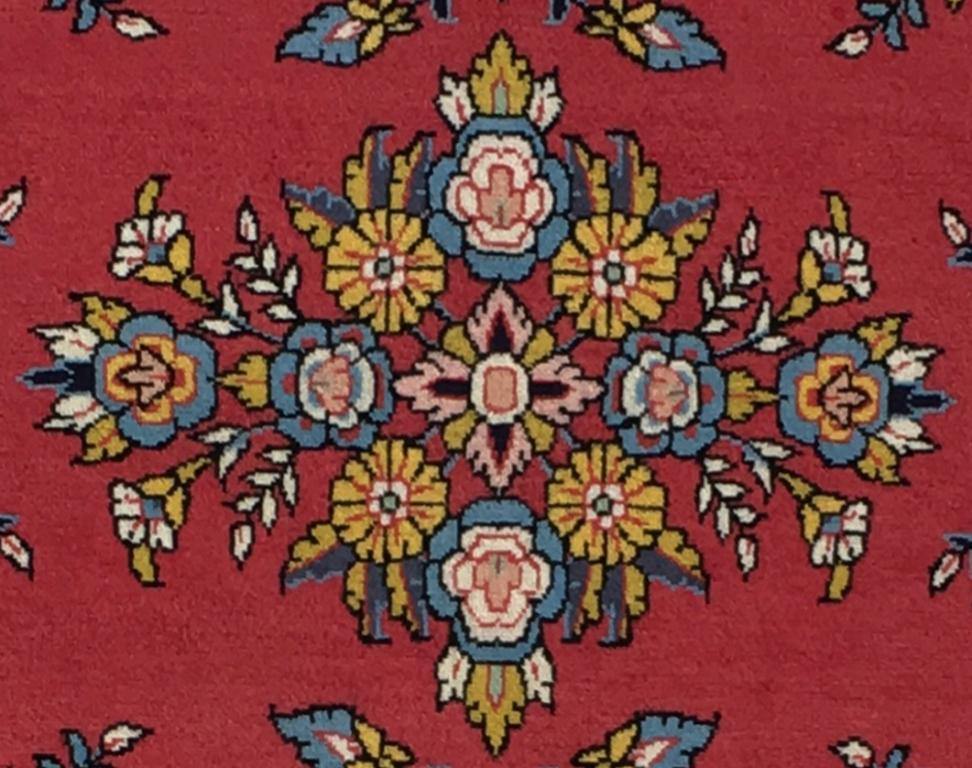 4' x 7' Red-Persian-Sarouk-Rug.jpg