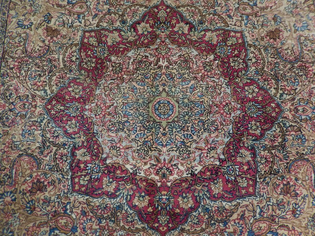 8.7 x 12 Antique Persian Kermanshah Rug 22833