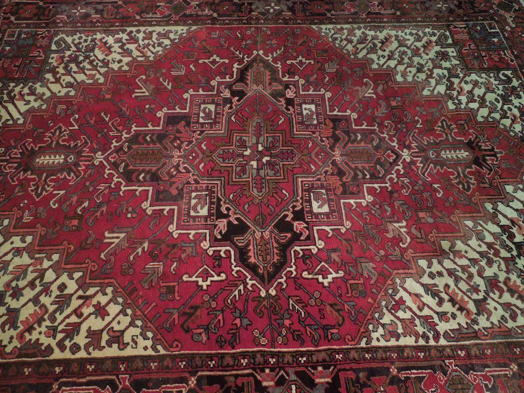 Luxurious-Authentic-Persian-Heriz-Rug.jpg