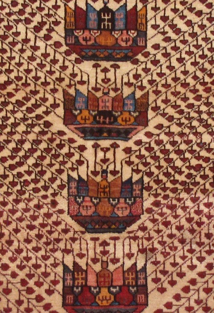 Luxurious Persian Hamadan Rug.jpg