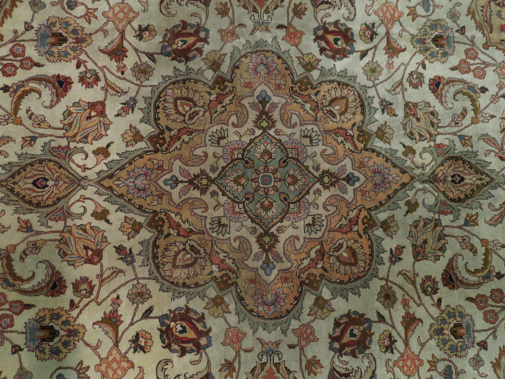 7.6 x 9.5 Fine Persian Tabriz Rug 400 KPSI 79940