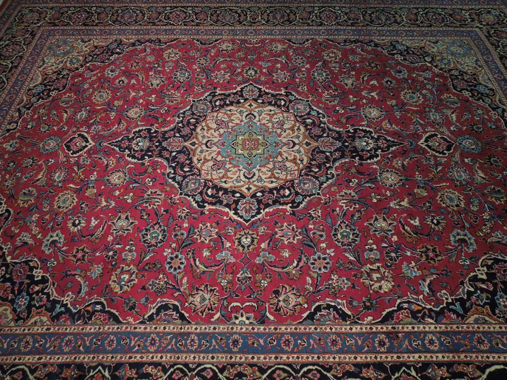 Semi-Antique-Persian-Kashan-Rug.jpg