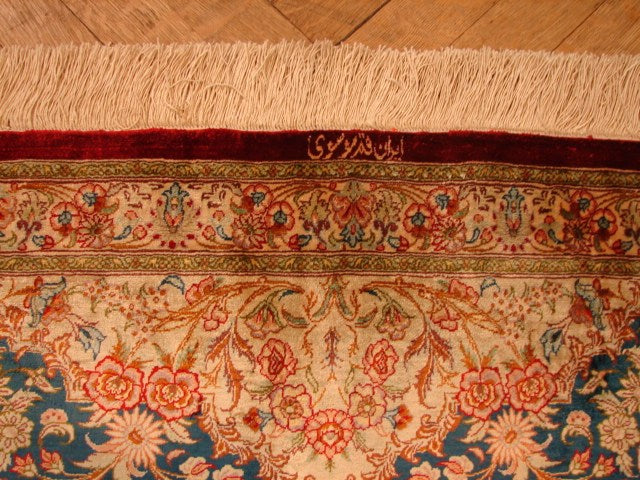 6' x 10' Red & Ivory Signed Persian Qum Rug 4122