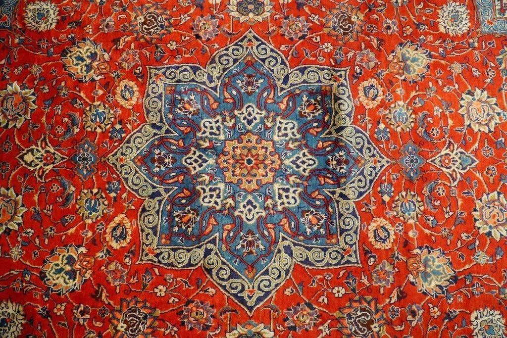 Persian-Sarouk-Rug.jpg