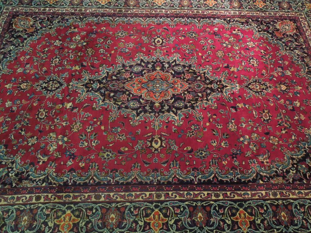 Authentic-Persian-Sarouk-Rug.jpg