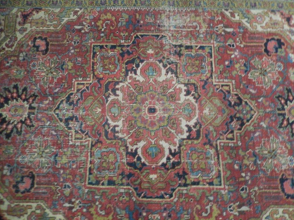 Luxurious-Antique-Persian-Heriz-Rug.jpg 
