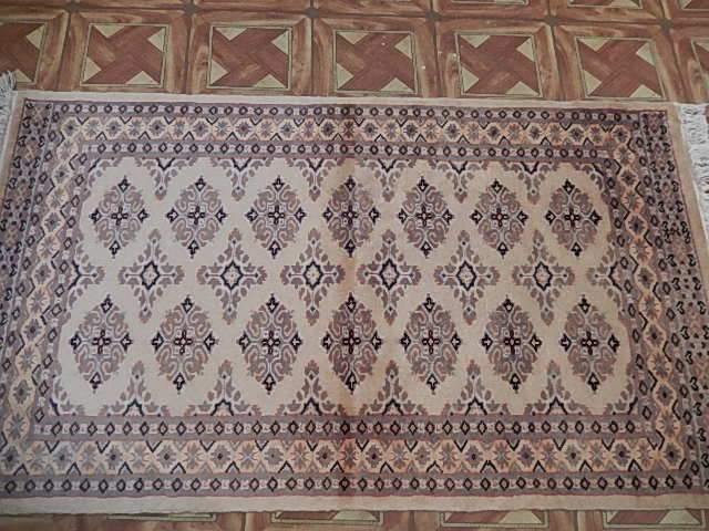 Luxurious-Hand-knotted-Bokhara-Rug.jpg 
