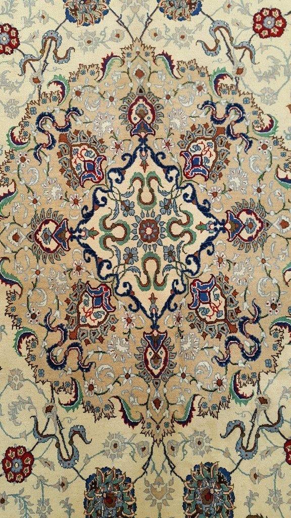 Authentic-Handmade-Persian-Kashan-Rug.jpg 