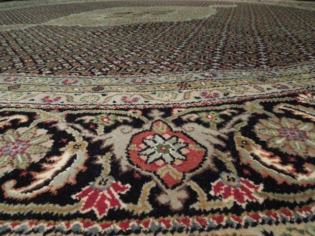Luxurious-Authentic-Tabriz-Mahi-Rug.jpg