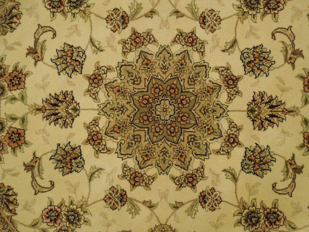 5x5 Fine Quality Wool&Silk Round Rug - China - bestrugplace