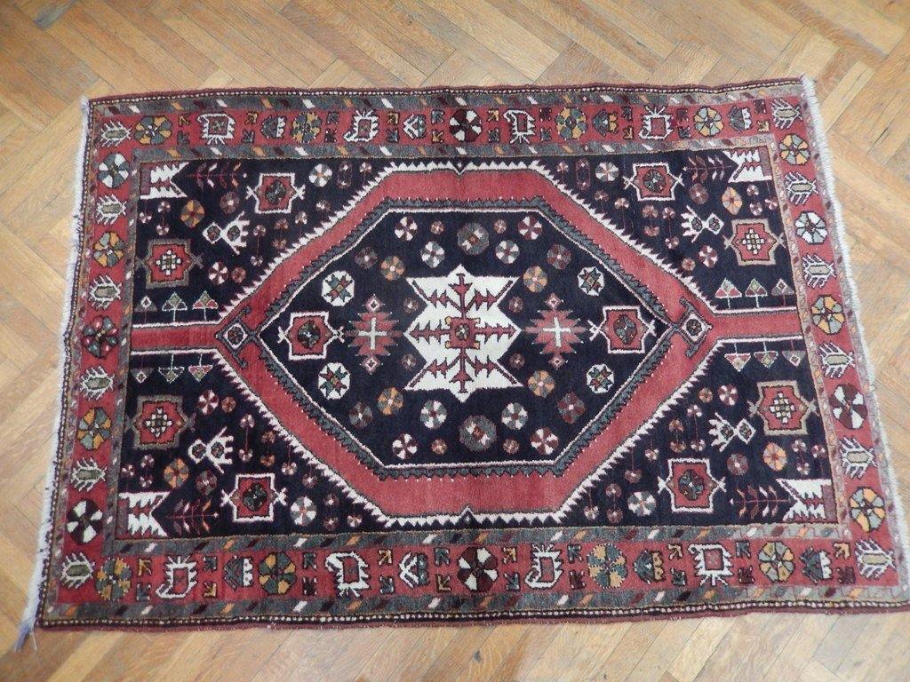 Luxurious-Persian-Hamadan-Rug.jpg