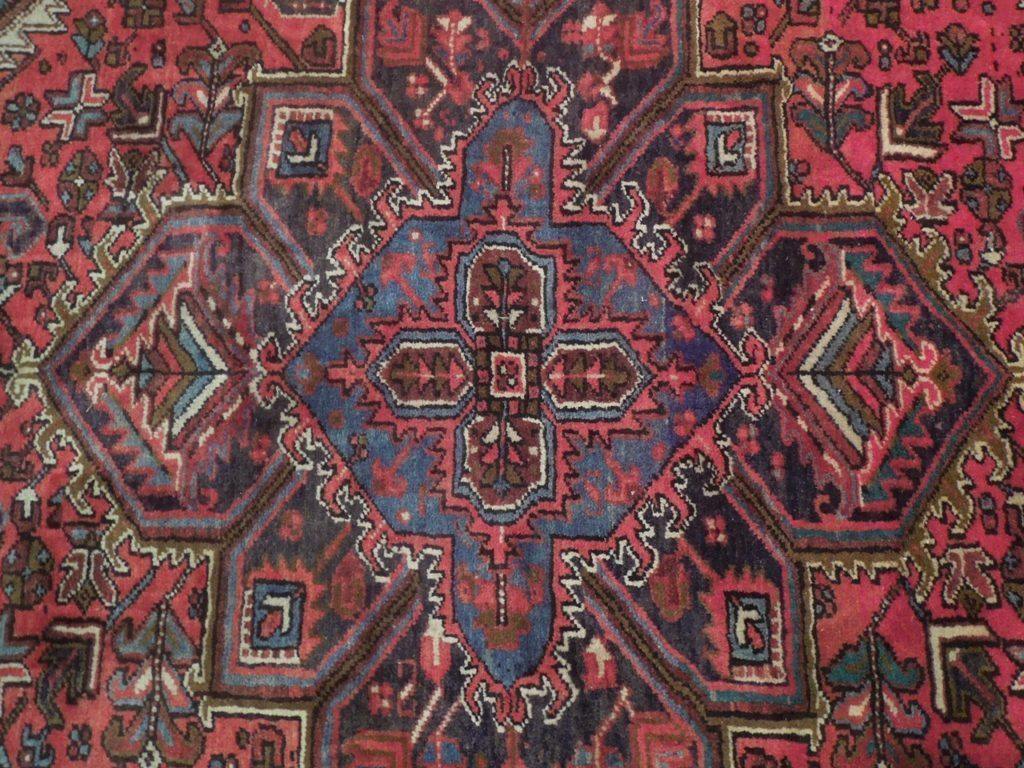 Luxurious-Authentic-Persian-Heriz-Rug.jpg
