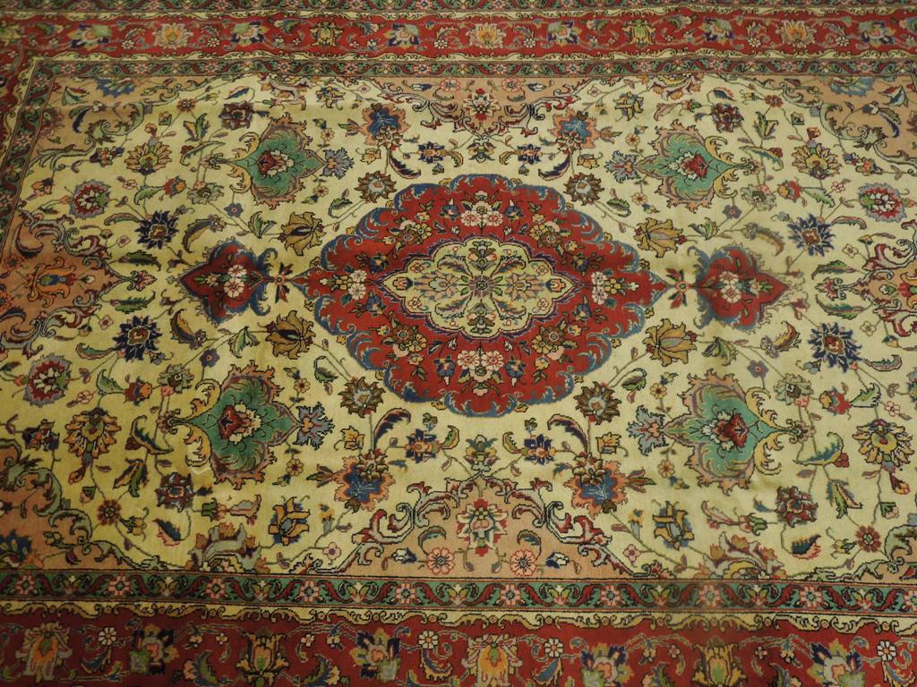 7 x 11 Persian Tabriz Rug IVORY 23745