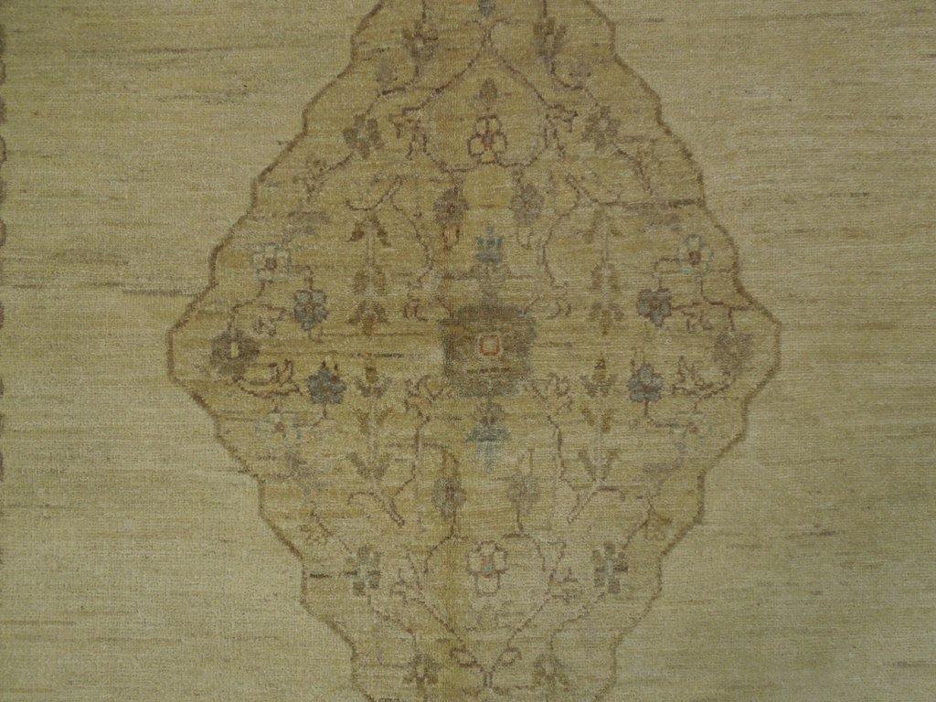 Authentic-Ferahan-Chobi-Peshawar-Rug.jpg