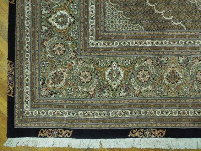 Luxurious-Authentic-Persian-Tabriz-Rug.jpg