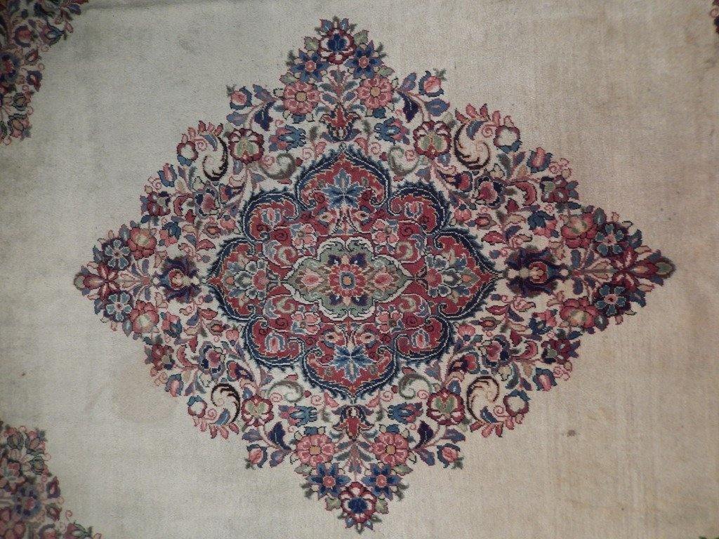 Persian-Sarouk-Kerman-Rug.jpg 