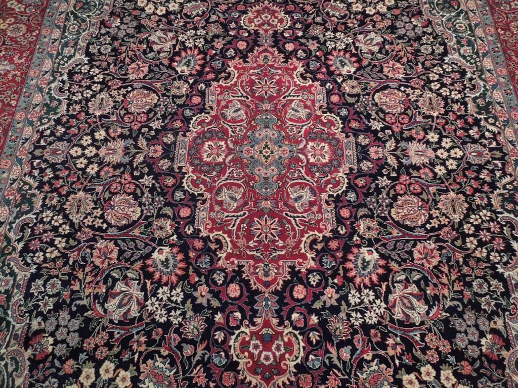 Radiant 8x10 Authentic Handmade Signed Fine Quality Rug - Pakistan - bestrugplace