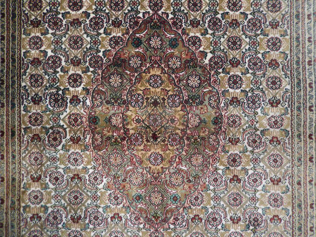 3x5 Pre-Owned Silk Rug - China - bestrugplace
