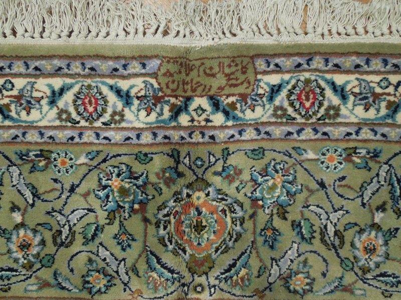 Luxurious-Persian-Kashan-Rug.jpg