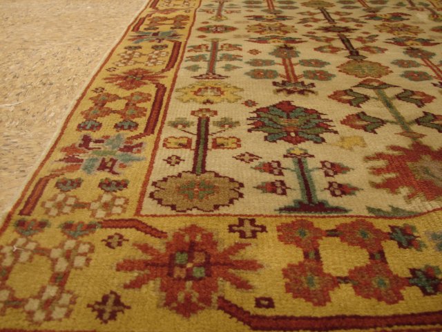 Luxurious-Mahal-Runner-Rug.jpg