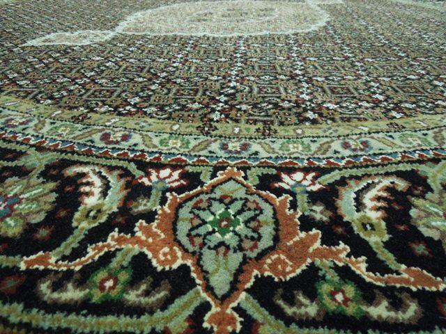 Luxurious-Authentic-Tabriz-MahiRug.jpg