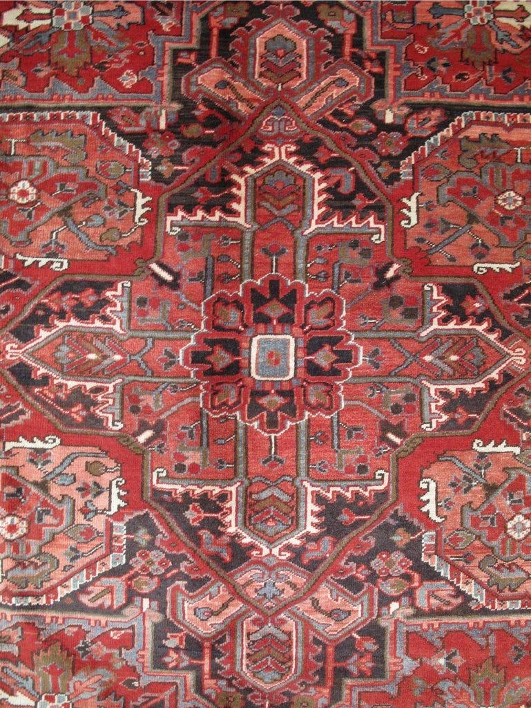 Luxurious-Persian-Heriz-Rug.jpg
